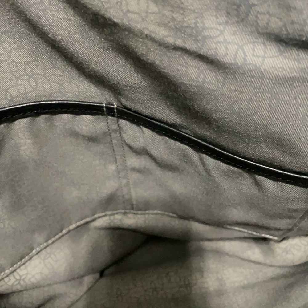 Lodi’s ladies genuine leather purse - Picture 9 of 13